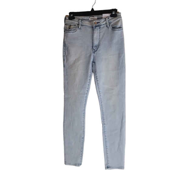 True Religion High Rise Jennie Curvy Skinny Blue Jeans 28W NWT - Picture 1 of 8